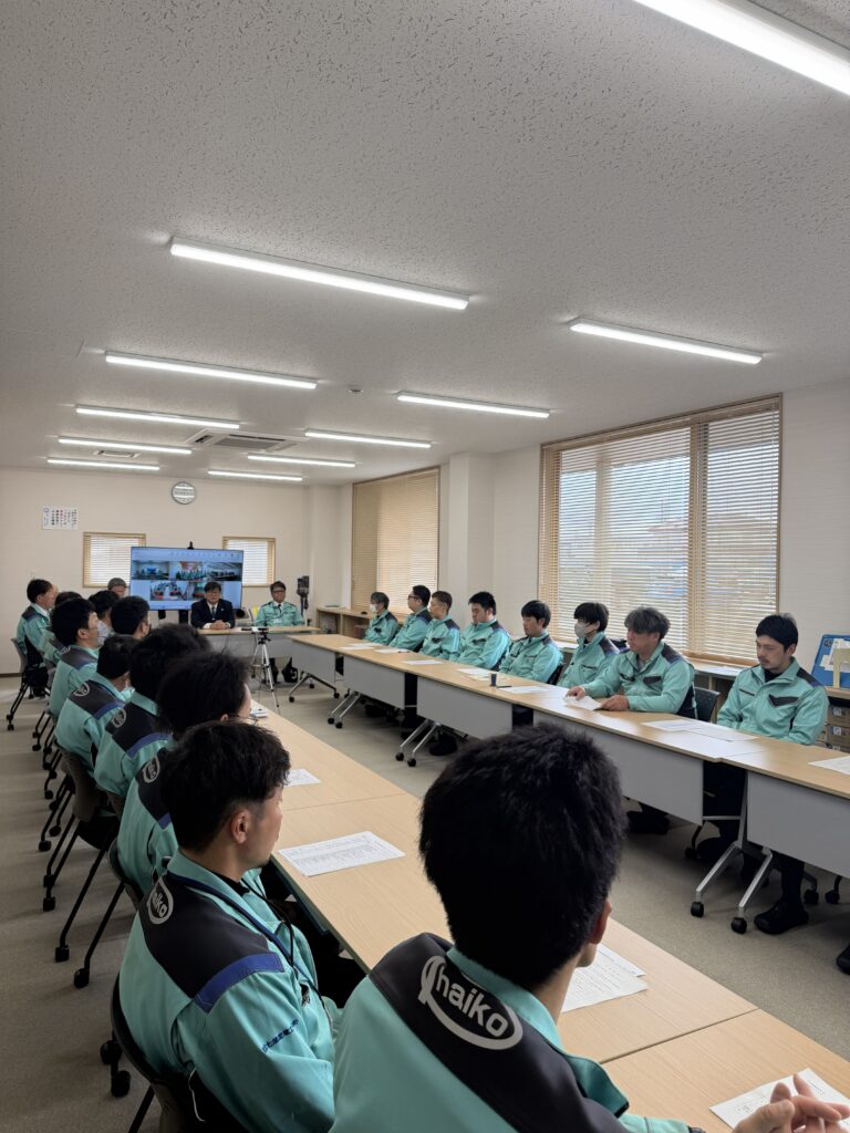 決起集会中の様子