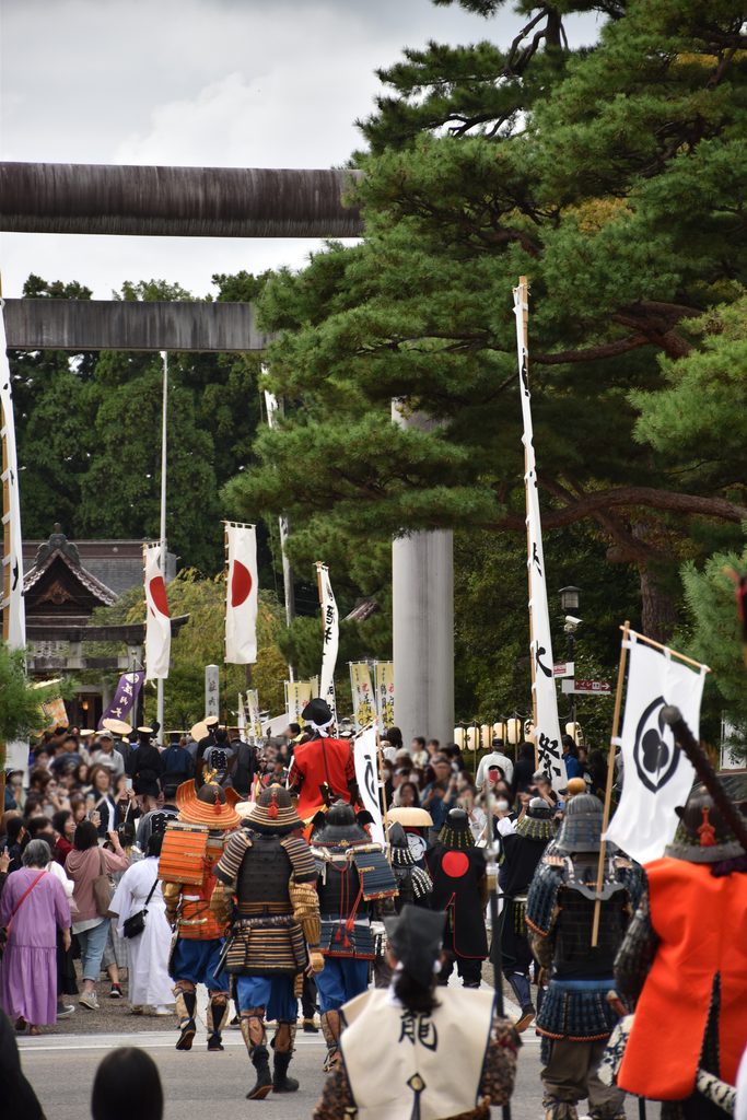 荘内大祭中の様子